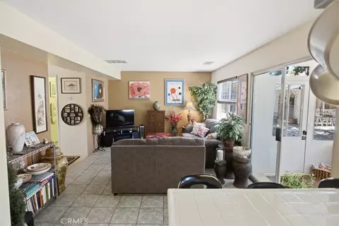 Living - 5044 Adobe, Palmdale, CA 93552 photo 3 of 3
