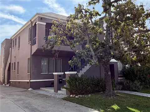 1054 S Corning, Los Angeles, CA 90035