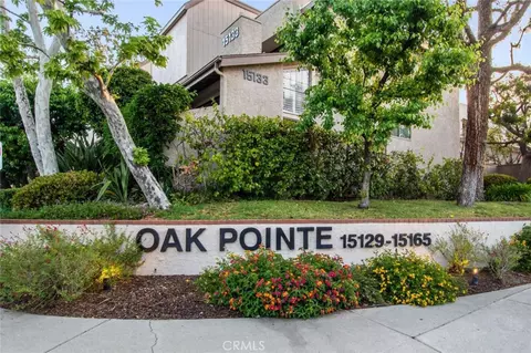 15133 Magnolia Blvd #D, Sherman Oaks, CA 91403