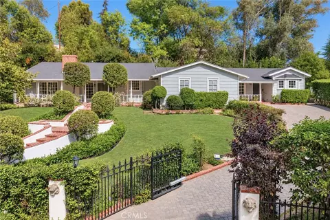 5408 Penfield Ave, Woodland Hills, CA 91364