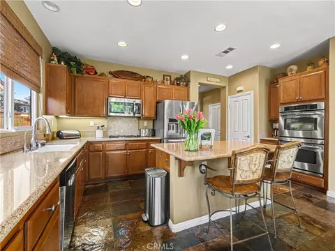 Kitchen - 4696 Refugio Ct, Camarillo, CA 93012 photo 3 of 5