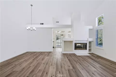 Living - 145 Concerto Dr, Oak Park, CA 91377 photo 2 of 4