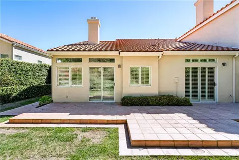 Exterior - 145 Concerto Dr, Oak Park, CA 91377 photo 2 of 2
