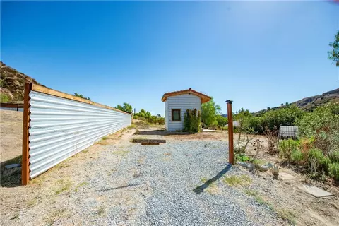 0 Eveningside Dr, Val Verde, CA 91384 photo 2
