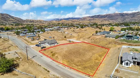 20131 La Jara Dr, Tehachapi, CA 93561