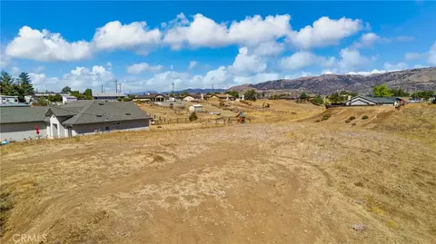 20131 La Jara Dr, Tehachapi, CA 93561 photo 3