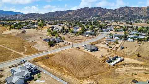20131 La Jara Dr, Tehachapi, CA 93561 photo 4