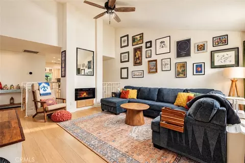 19565 Rinaldi St #18, Porter Ranch, CA 91326