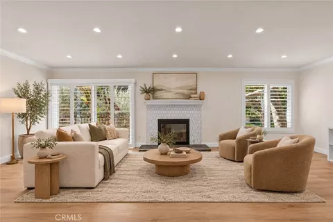 1742 S Bentley, Los Angeles, CA 90025