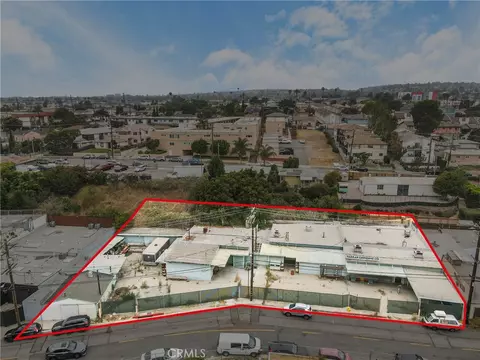 335 E Beach Ave, Inglewood, CA 90302