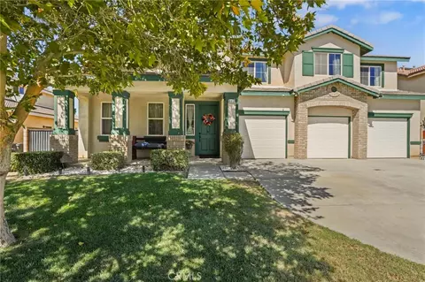 Exterior - 3317 Vahn Ln, Lancaster, CA 93536 photo 1 of 9