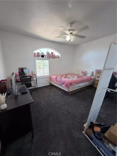 Bedroom - 17071 Tokata Rd, Apple Valley, CA 92307 photo 5 of 5