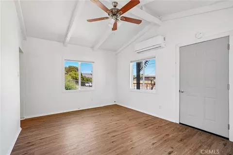 Living - 11618 Rosewood Ave, Morongo Valley, CA 92256 photo 4 of 11