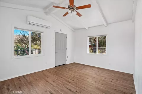 Living - 11618 Rosewood Ave, Morongo Valley, CA 92256 photo 2 of 11
