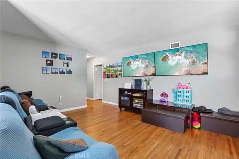 Other - 6616 Yolanda Ave, Reseda, CA 91335 photo 3 of 9
