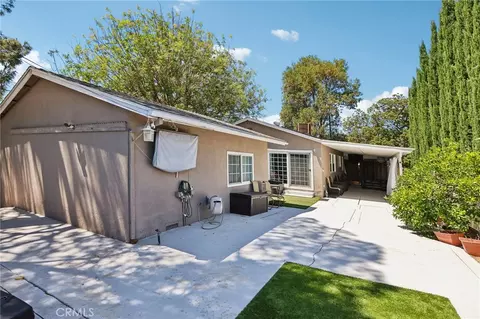 Exterior - 6616 Yolanda Ave, Reseda, CA 91335 photo 15 of 18