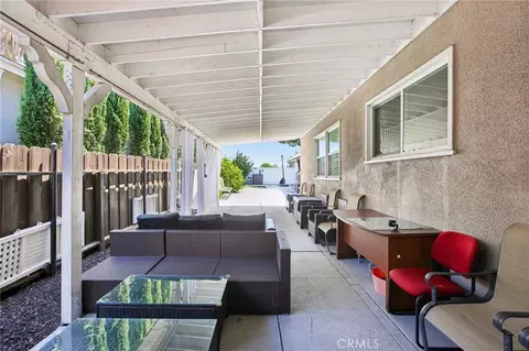 Exterior - 6616 Yolanda Ave, Reseda, CA 91335 photo 5 of 18