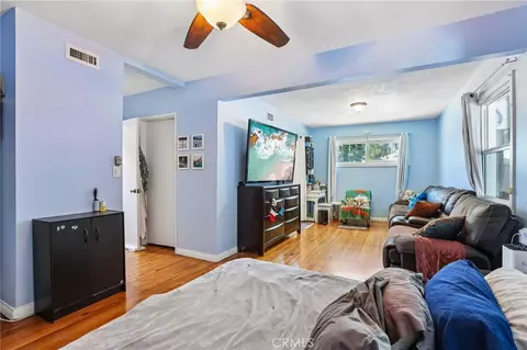 Other - 6616 Yolanda Ave, Reseda, CA 91335 photo 6 of 9