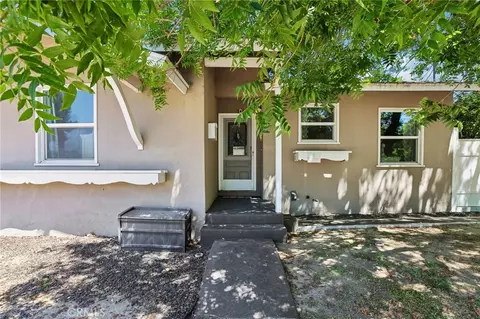 Exterior - 6616 Yolanda Ave, Reseda, CA 91335 photo 1 of 18