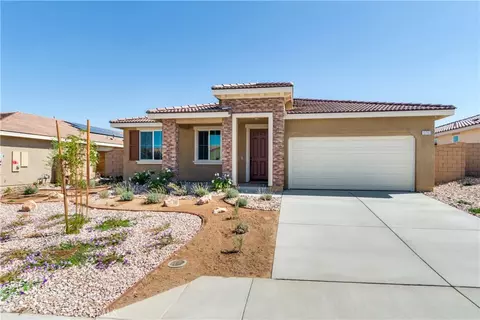 13743 Mesa View Dr, Victorville, CA 92392