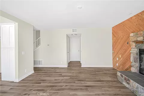 Living - 28041 Concord Ave, Castaic, CA 91384 photo 17 of 19