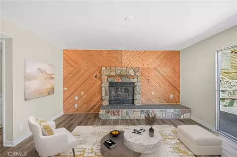 Living - 28041 Concord Ave, Castaic, CA 91384 photo 12 of 19