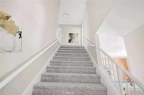 Entry Way - 28041 Concord Ave, Castaic, CA 91384 photo 5 of 8
