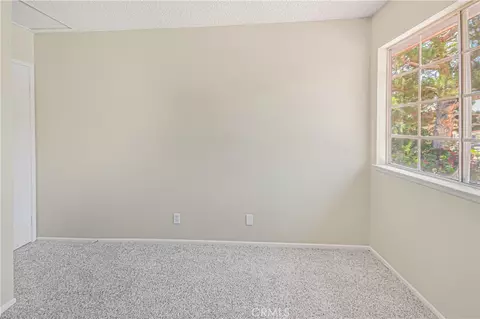 Bedroom - 28041 Concord Ave, Castaic, CA 91384 photo 7 of 10