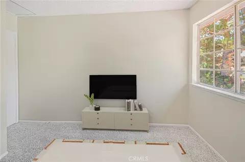 Other - 28041 Concord Ave, Castaic, CA 91384 photo 5 of 9
