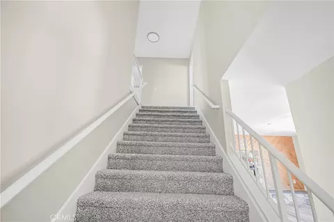 Entry Way - 28041 Concord Ave, Castaic, CA 91384 photo 6 of 8
