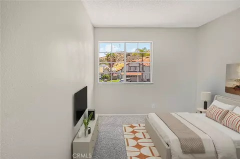 Bedroom - 28041 Concord Ave, Castaic, CA 91384 photo 3 of 10