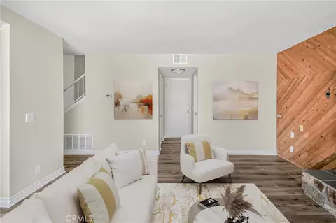 Living - 28041 Concord Ave, Castaic, CA 91384 photo 14 of 19