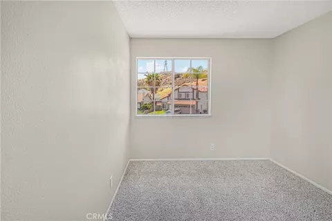 Bedroom - 28041 Concord Ave, Castaic, CA 91384 photo 4 of 10