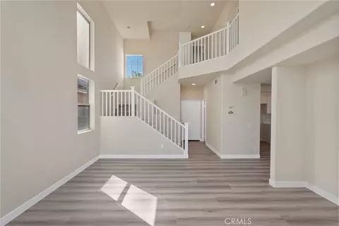 Living - 6223 Tangelo Pl, Simi Valley, CA 93063 photo 5 of 9