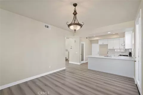 Living - 6223 Tangelo Pl, Simi Valley, CA 93063 photo 6 of 9