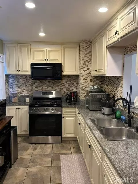 Kitchen - 404 N Maie, Compton, CA 90220 photo 2 of 2