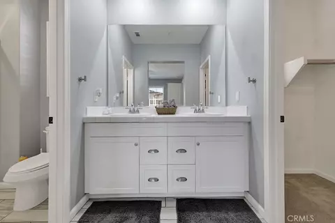 Bath - 21730 Bene Dr, Saugus, CA 91350 photo 3 of 7
