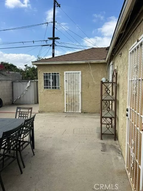 Exterior - 1301 S Castlegate, Compton, CA 90221 photo 7 of 8