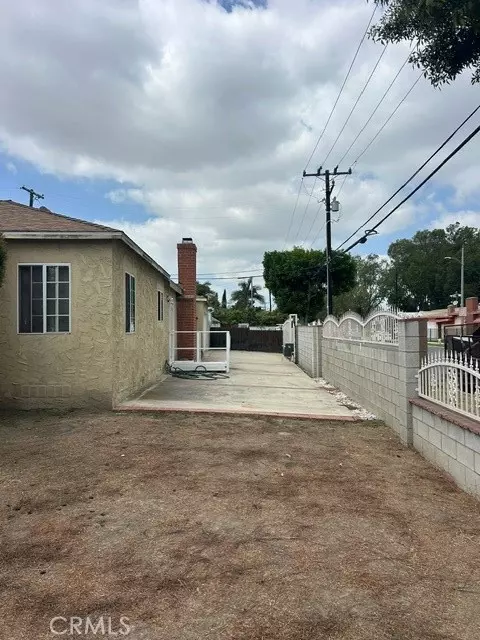 Exterior - 1301 S Castlegate, Compton, CA 90221 photo 1 of 8