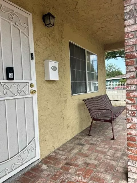 Exterior - 1301 S Castlegate, Compton, CA 90221 photo 2 of 8