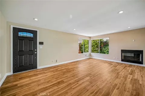 9930 Owensmouth Ave #10, Chatsworth, CA 91311