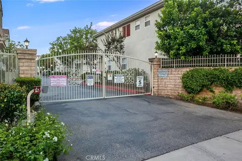 8300 Chelsea Ln, West Hills, CA 91304