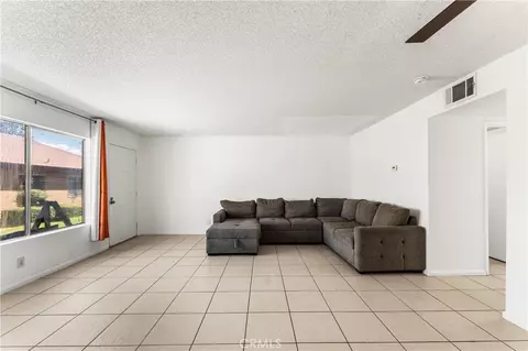 Living - 38000 17th E, Palmdale, CA 93550 photo 2 of 6