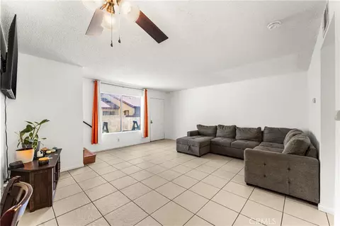 Living - 38000 17th E, Palmdale, CA 93550 photo 3 of 6