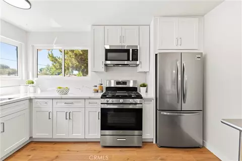 Kitchen - 3316 Dalhart, Simi Valley, CA 93063 photo 1 of 7