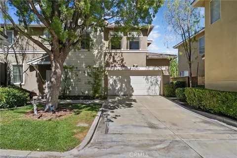 28407 Meadowlark Ct, Valencia, CA 91354