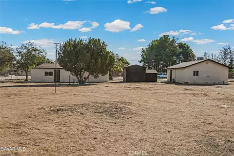 Exterior - 43061 41st Street West W, Lancaster, CA 93536 photo 9 of 9