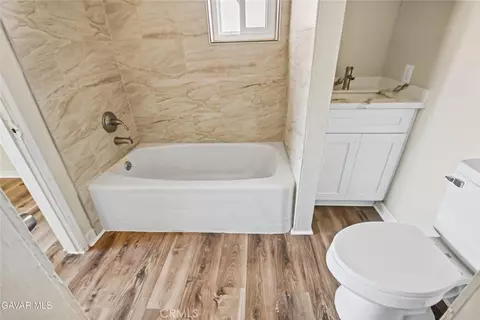 Bath - 43061 41st Street West W, Lancaster, CA 93536 photo 3 of 3