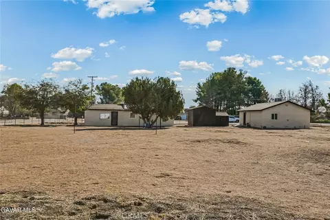 Exterior - 43061 41st Street West W, Lancaster, CA 93536 photo 4 of 9