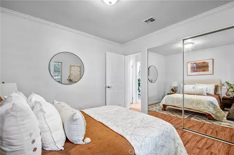 Bedroom - 6489 Alta Gracia, Tujunga, CA 91042 photo 4 of 6